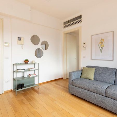 Appartamento Iris -Due Ampie Terrazze Vista Duomo Firenze Bagian luar foto